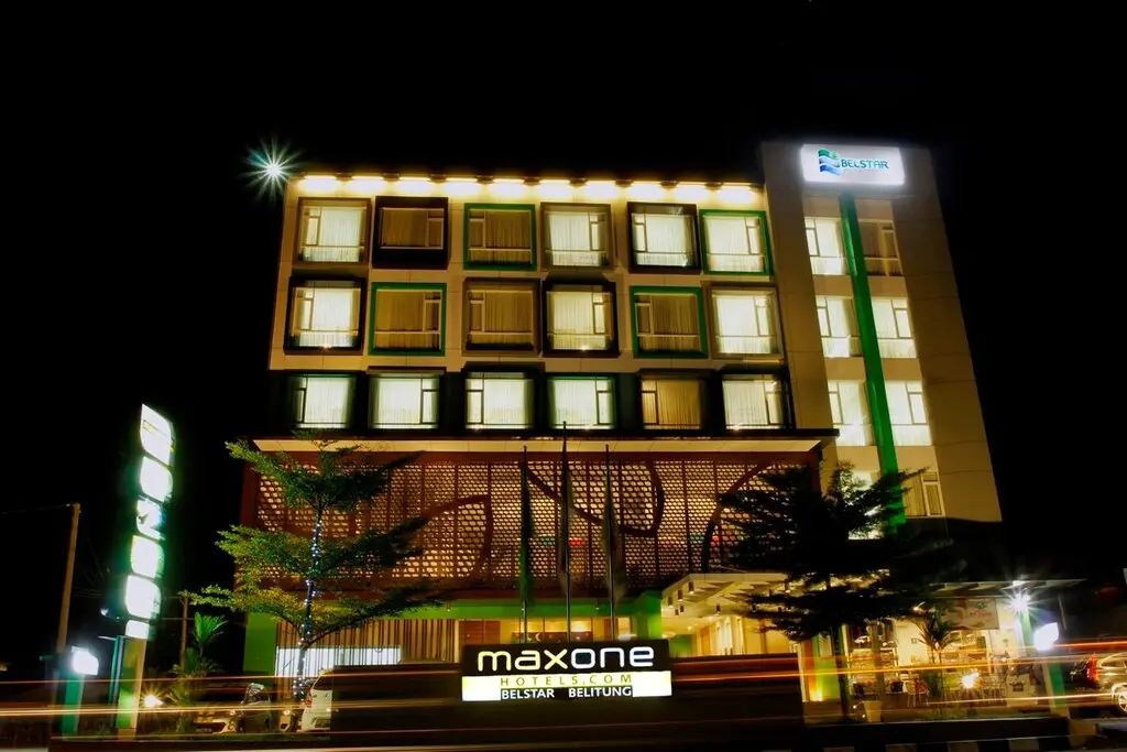 Hotel DK Belstar Belitung