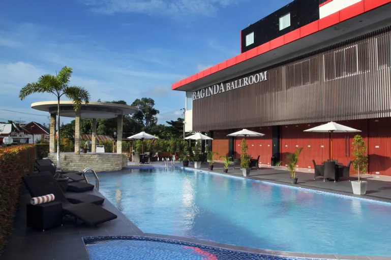 Hotel Grand Hatika Belitung Pool